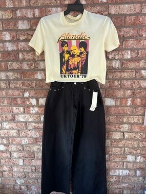 Black Wide-Leg XXS Women’s Jeans AND XXS Blondie 1978 Tour Crop Top